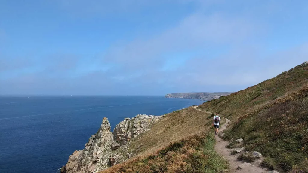 Randonnnée entre la pointe du Raz et la baie des Trépassés en Bretagne