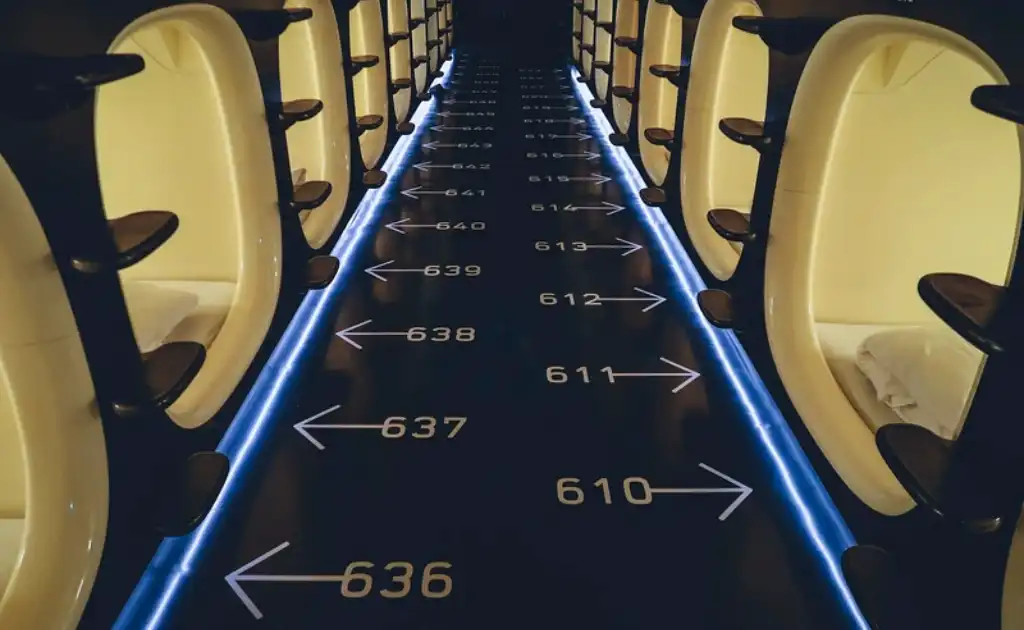 Hôtel Capsule | Tokyo, Japon