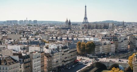 Paris, vue sur la tour Eiffel