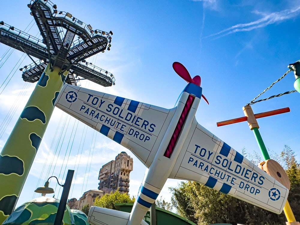 Walt Disney Studios Toy Soldiers Parachute Drop