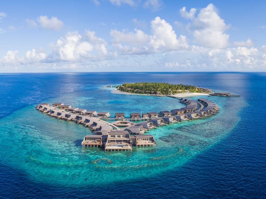 The St. Regis Maldives Vommuli Resort