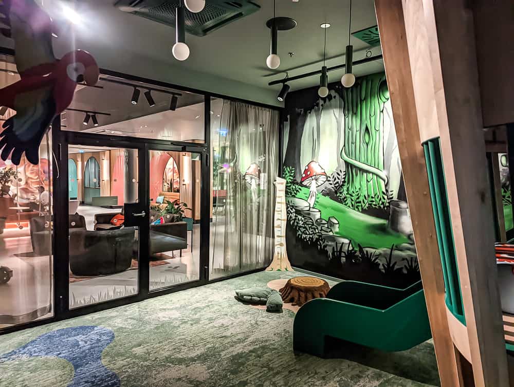 Salle de jeux - Moxy Paris Val d’Europe